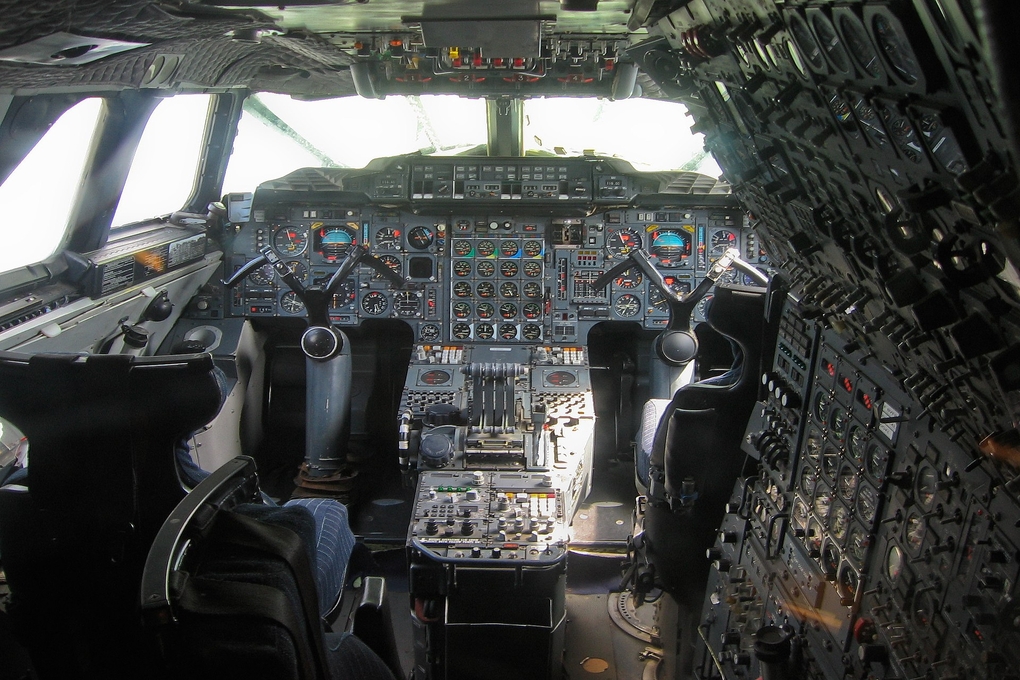 Concorde's flight deck layout